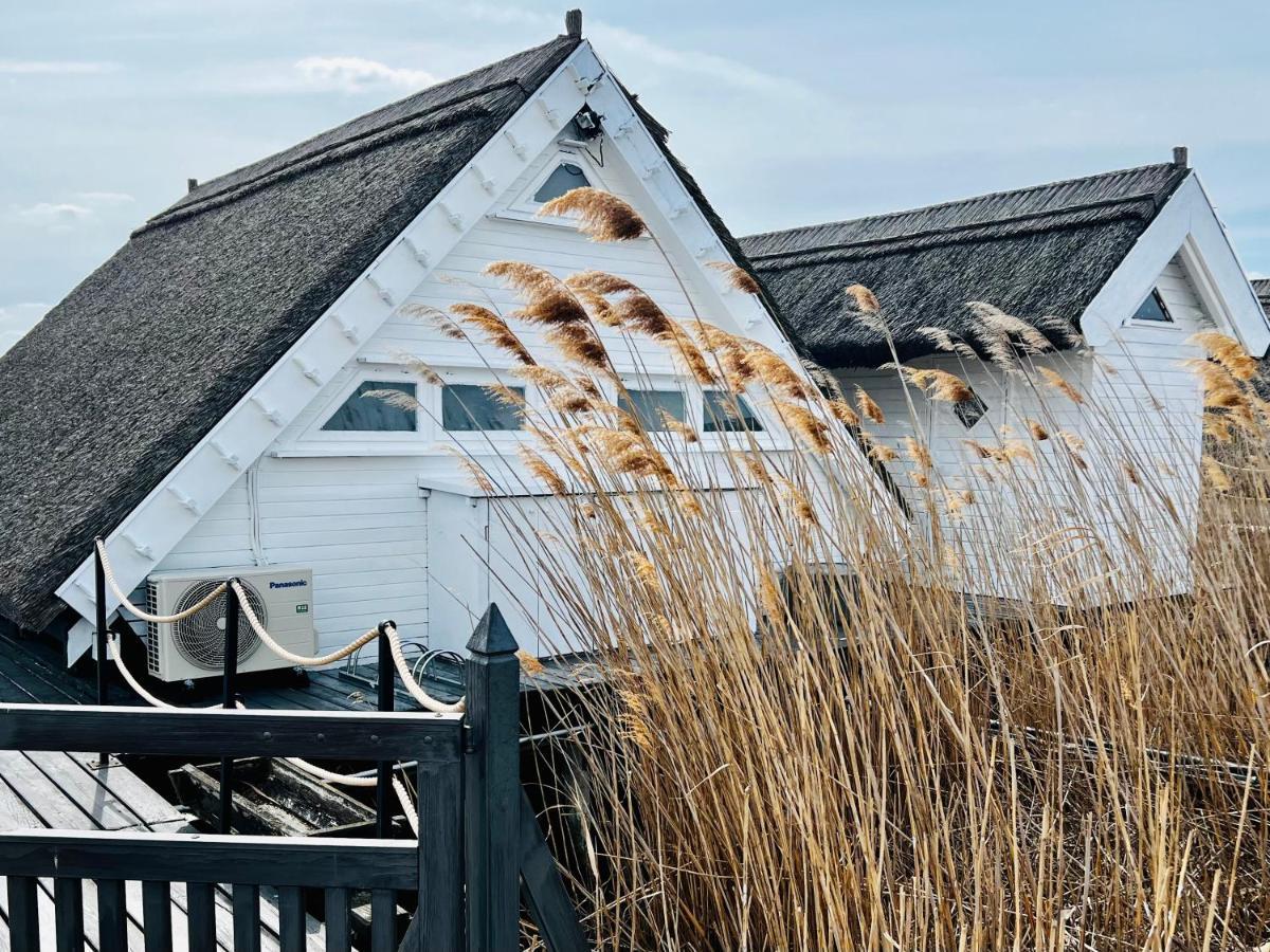 Seehuette Neusiedlersee - Seehaus Inklusive Elektroboot Rust Buitenkant foto